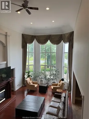 1585 Stoneybrook Crescent Windsor ON N9G 2Z4