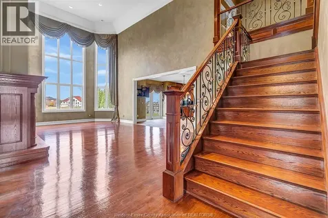 1585 Stoneybrook Crescent Windsor ON N9G 2Z4