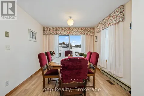 2 Henry Street Mckellar ON P0G 1C0