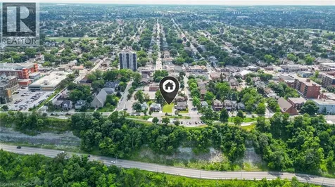 238 Mountain Park Avenue Hamilton ON L8V 1A4