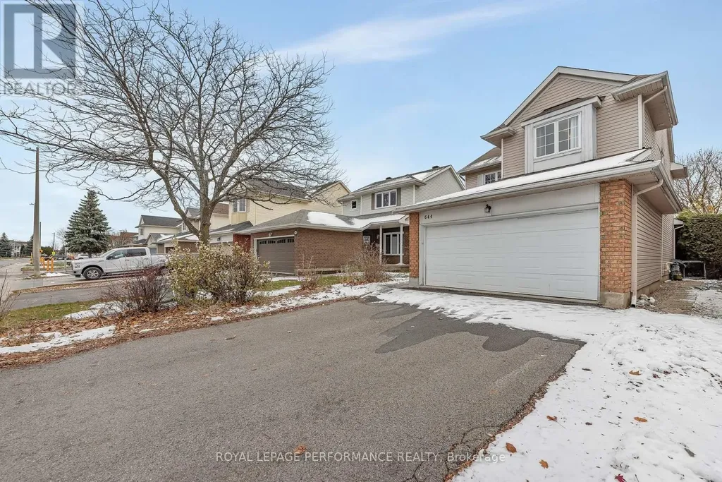 644 Valin Street Ottawa ON K4A 3S9
