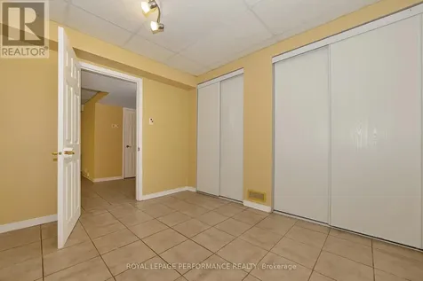 644 Valin Street Ottawa ON K4A 3S9