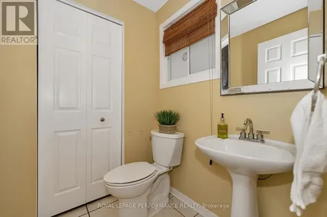 644 Valin Street Ottawa ON K4A 3S9