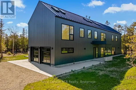 67 Pedwell Drive Northern Bruce Peninsula ON N0H 2R0