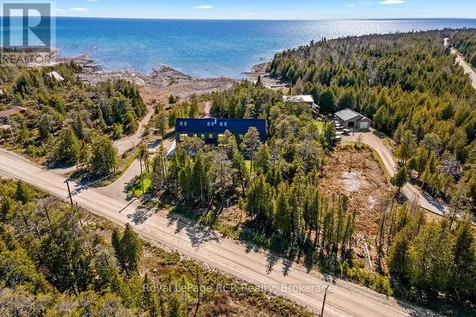 67 Pedwell Drive Northern Bruce Peninsula ON N0H 2R0
