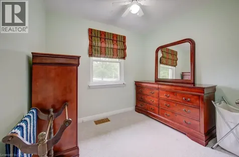 1 Bryant Court Hamilton ON L8K 4A9