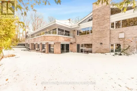 55 Willingdon Road Ottawa ON K1M 2J6