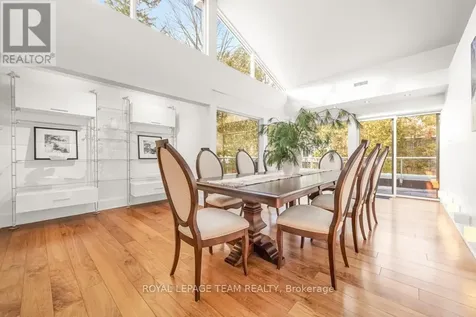 55 Willingdon Road Ottawa ON K1M 2J6