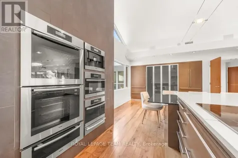 55 Willingdon Road Ottawa ON K1M 2J6