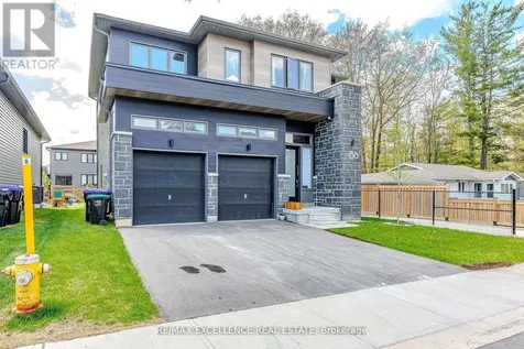 80 Berkely Street Wasaga Beach ON L9Z 0K5