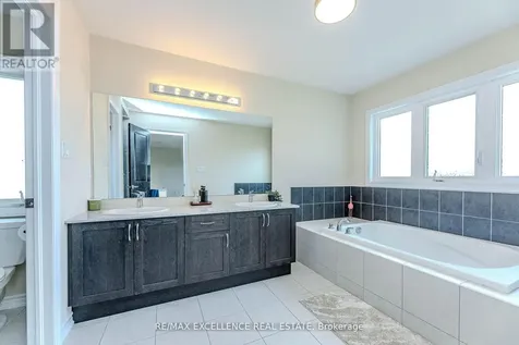 80 Berkely Street Wasaga Beach ON L9Z 0K5