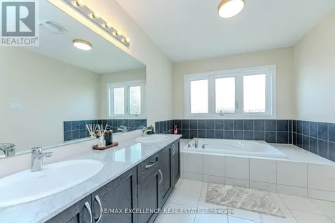 80 Berkely Street Wasaga Beach ON L9Z 0K5