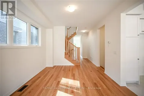 377 Provident Way Hamilton ON L0R 1W0