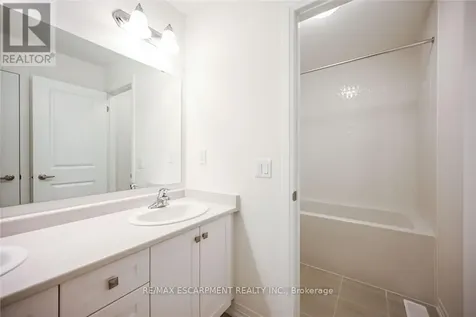 377 Provident Way Hamilton ON L0R 1W0