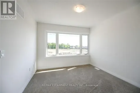 377 Provident Way Hamilton ON L0R 1W0