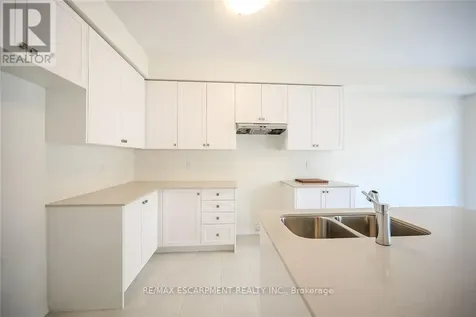 377 Provident Way Hamilton ON L0R 1W0