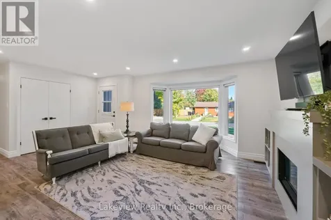 3914 Rosemary Lane West Innisfil ON L9S 2L6