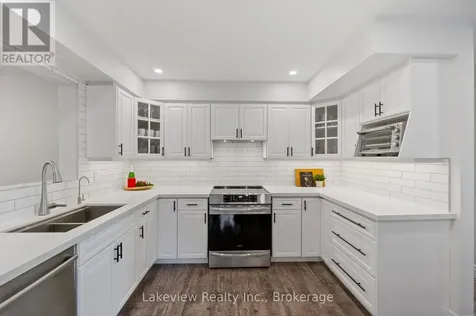 3914 Rosemary Lane West Innisfil ON L9S 2L6