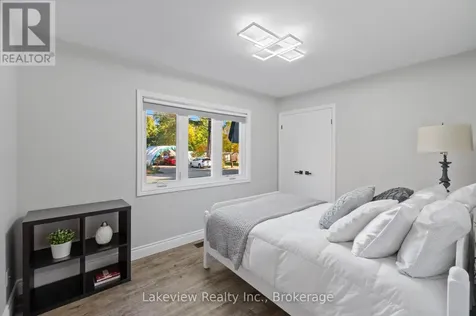 3914 Rosemary Lane West Innisfil ON L9S 2L6