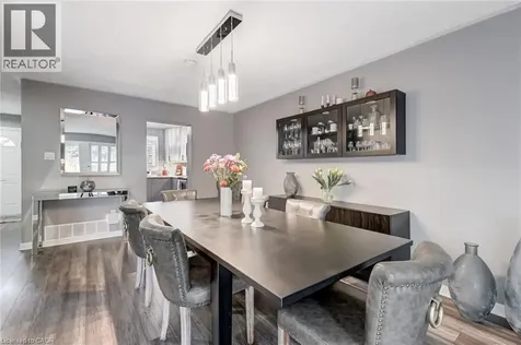 2825 Gananoque Drive Mississauga ON L5N 1V6