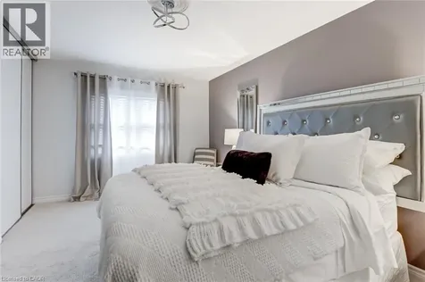 2825 Gananoque Drive Mississauga ON L5N 1V6