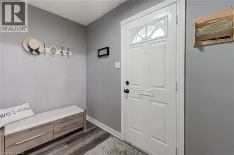 2825 Gananoque Drive Mississauga ON L5N 1V6