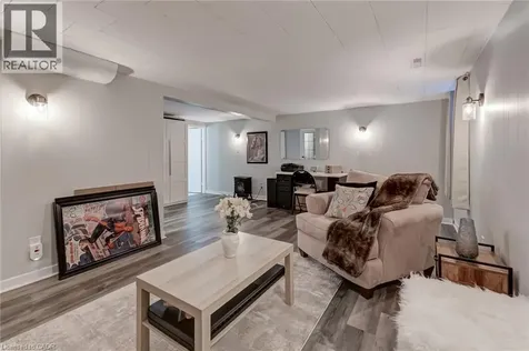 2825 Gananoque Drive Mississauga ON L5N 1V6