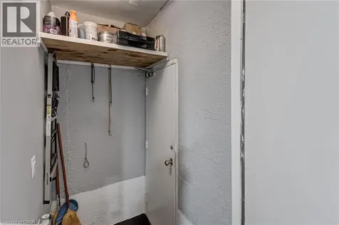2825 Gananoque Drive Mississauga ON L5N 1V6