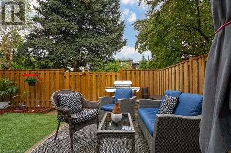2825 Gananoque Drive Mississauga ON L5N 1V6