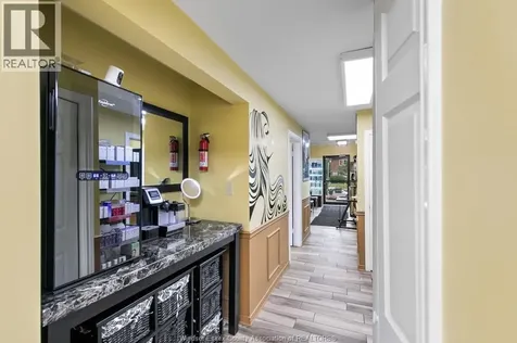 1580 Ouellette Windsor ON N8X 1K7