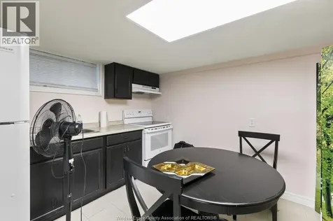 1580 Ouellette Windsor ON N8X 1K7