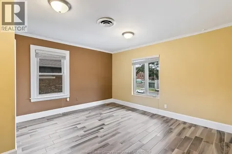 1580 Ouellette Windsor ON N8X 1K7