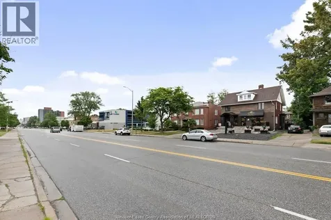 1580 Ouellette Windsor ON N8X 1K7