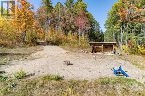 274 Mcanulty Road Deep River ON K0J 1P0