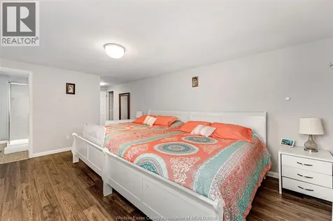 222 Donalda Court Tecumseh ON N8N 3K2