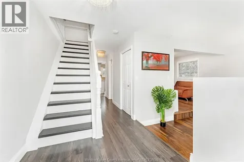 222 Donalda Court Tecumseh ON N8N 3K2