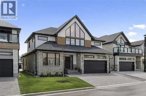 972 Stonecliffe Walk Kitchener ON N2P 0K5