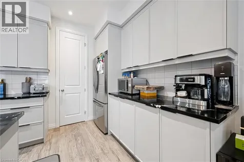 972 Stonecliffe Walk Kitchener ON N2P 0K5