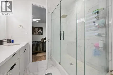 972 Stonecliffe Walk Kitchener ON N2P 0K5