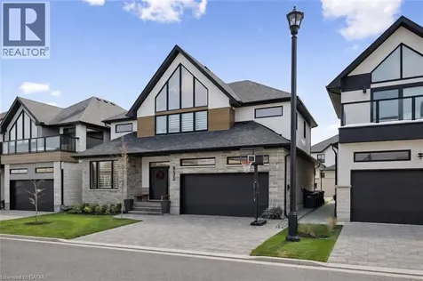 972 Stonecliffe Walk Kitchener ON N2P 0K5