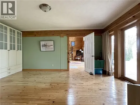 27 Brant Avenue Port Dover ON N0A 1N7