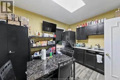 1580 Ouellette Windsor ON N8X 1K7