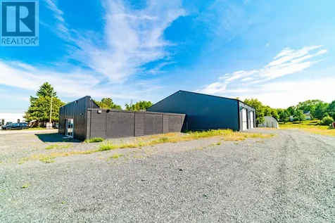1095 Railway Street Kenora ON P9N 0B2