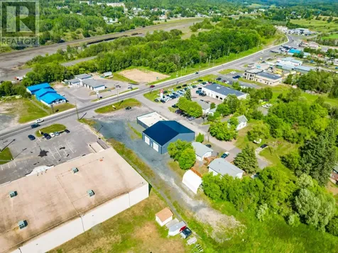 1095 Railway Street Kenora ON P9N 0B2