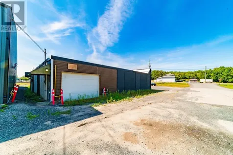 1095 Railway Street Kenora ON P9N 0B2