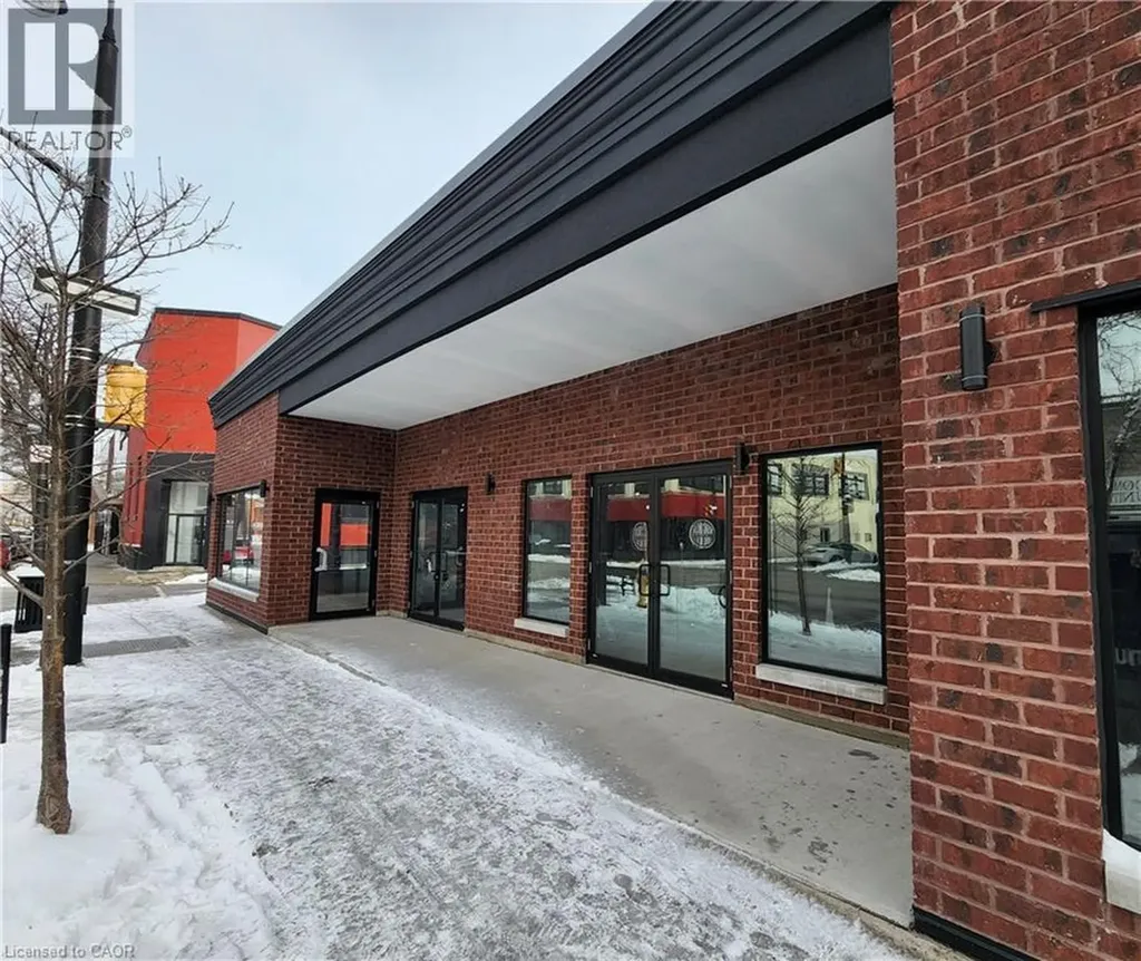 130 Christina Street North Sarnia ON N7T 5T6
