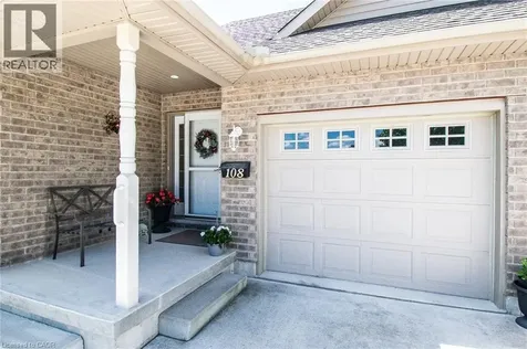 108 Forest Street East Dunnville ON N1A 1N8