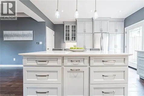25 Orchard Hill Hamilton ON L8P 2V6