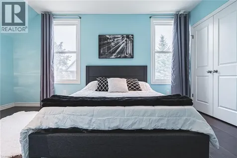 25 Orchard Hill Hamilton ON L8P 2V6