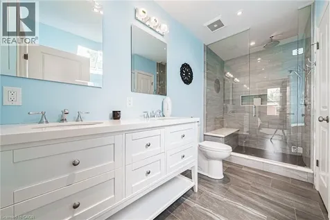 25 Orchard Hill Hamilton ON L8P 2V6
